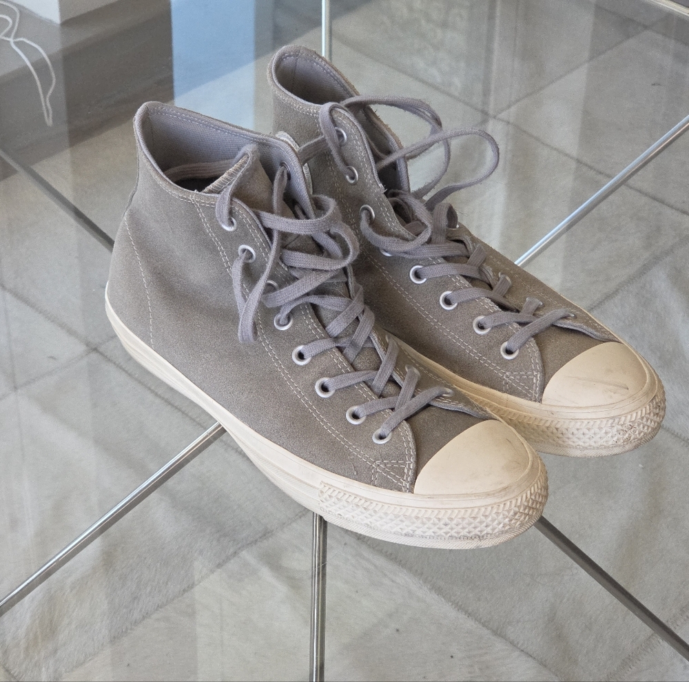 Gray Converse All-Star Sneakers